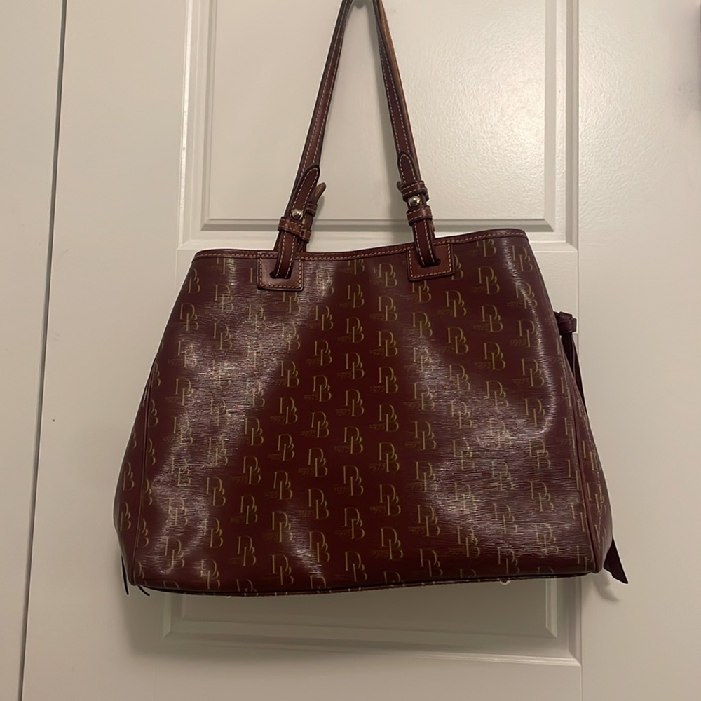 Vintage Dooney & Bourke Suanne Bag Tote Burgundy Leather